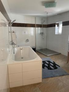 Relaxen im alten Winzerhaus Fewo OG