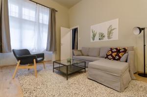 Deluxe Studio In Party District. Ak2B