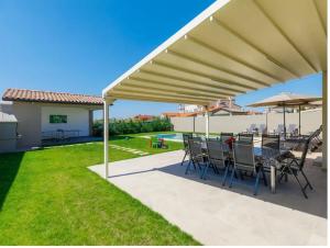 Villa Edi-heated pool & e-bike