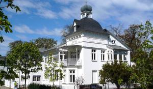 Villa Libelle by Callsen