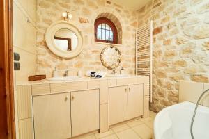 Lilas Luxury Villa