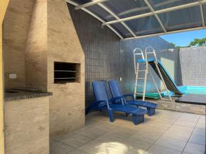 Casa com piscina IpanemaPR