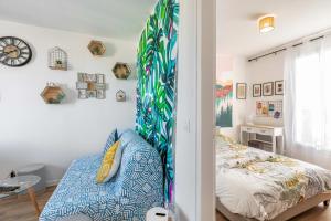 Appartements GuestReady - Colourful and Spacious Apt for 4pax in Drancy : photos des chambres