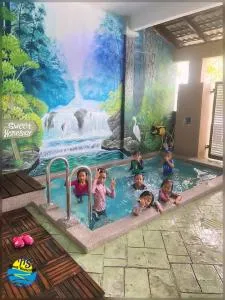 Private Pool HS Sweet Homestay Kemaman - Kampong Bukit Kuang