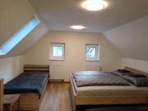 Chalupa pod sjezdovkou