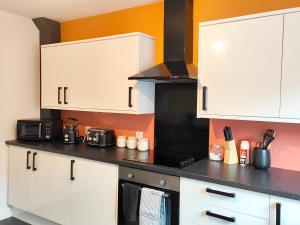 Carvetii - Phoenix House - Near Hospital, max 8 ppl