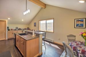 Duluth Studio with Sauna on Working Horse Farm!