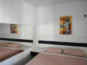 Via Venetto Flat próximo a feirinha da beira-mar Fortaleza