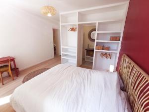 Maisons d'hotes Le Saint Christophe - Mairie d'Aubervilliers ligne 12 : photos des chambres