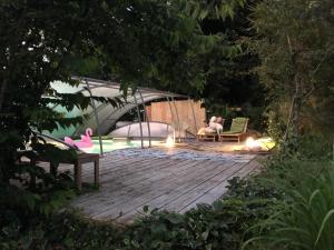 Maisons de vacances Grande Longere privee avec piscine parc terrasse : Maison 1 Chambre