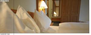 Classic Rooms by Crystal