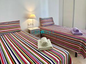 MENTA Apto. con piscina a solo 200m de la playa