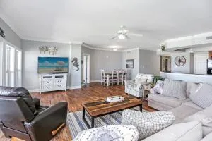 Paradise Shores 403 Sunset Paradise by Pristine Properties Vacation Rentals - Beacon Hill