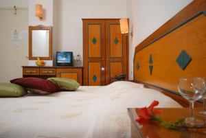 Barbouni Hotel & Studios Naxos Greece