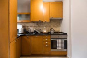 Ola Lisbon - Alfama II