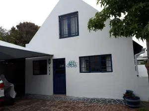 See Akker Cottage - Sandbaai