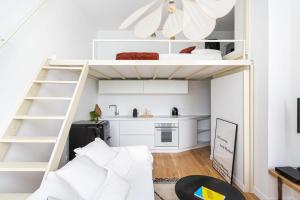 Pretty duplex studio Downtown Miroir Deau