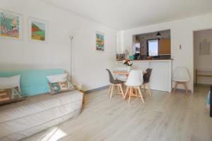 Appartements Bright & calm flat near the beach & Sanary-sur-Mer city center - Welkeys : photos des chambres