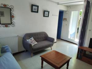 Maisons de vacances Gite les Glycines : photos des chambres