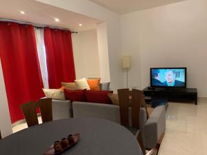 Charmant appartement pour famille uniquement en résidence à Oran Gambetta