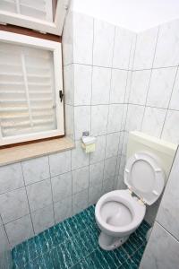 Apartments by the sea Kampor, Rab - 5058