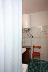 Apartments by the sea Kampor, Rab - 5058