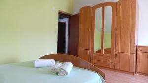 Apartments with parking space Supetarska Draga - Donja, Rab - 5060