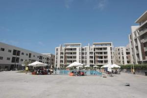 شاليه غرفة وريسبشن جراند هيلز