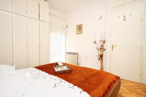 Apartments with WiFi Split - 8630