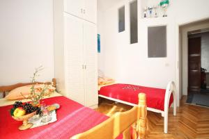 Apartments with WiFi Split - 8630