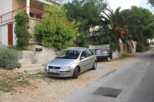 Apartments with a parking space Rukavac, Vis - 8489