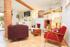 Apartments with a parking space Rukavac, Vis - 8859