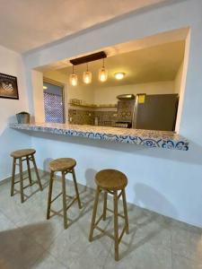 Cozy 3B2Br Centric Location Pool Wifi Van Rental