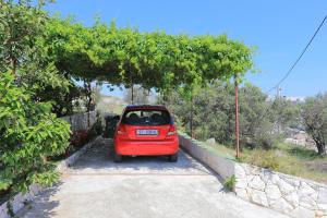 Apartments with a parking space Seget Vranjica, Trogir - 11273