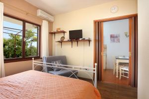 Apartments with parking space Seget Vranjica, Trogir - 11273