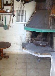 Apartments by the sea Maslinica, Solta - 11422