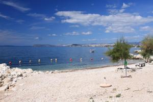 Apartments by the sea Podstrana, Split - 14976