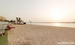 LUX - The Elegant Palm Beach Suite