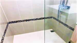 Laguna beach 1A with swimming pool views Pattaya