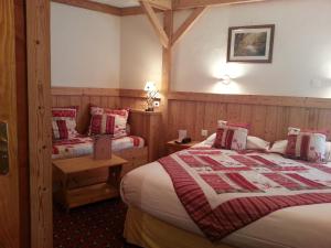 Hotels Hotel Le Littoral : Chambre Triple Traditionnelle