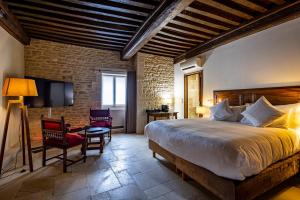 Les Remparts Hotels et Demeures Historiques : photos des chambres