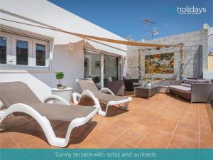 Penthouse Guatipiti - HMR Holidays