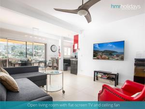 Penthouse Guatipiti - HMR Holidays