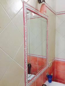 LES PETITES MAISONS Maison rouge