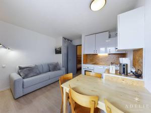 Studio room in Appartement Montvalezan-La Rosière 1 pièce 4 personnes - FR-1-398-512