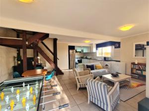 Walters Lane Comfort Apartment 2 - No Loadshedding