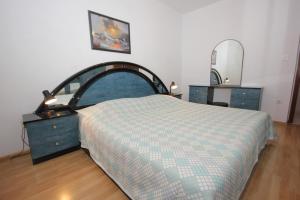 Apartments with parking space Seget Vranjica, Trogir - 8623