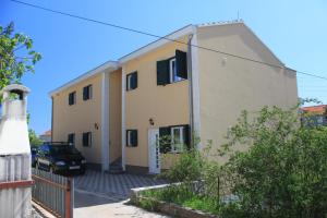 Apartments by the sea Poljica, Trogir - 8682