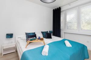 Two-Bedroom Baltic Sea Apartment 350m to Brzeźno Beach Gdańsk by Noclegi Renters