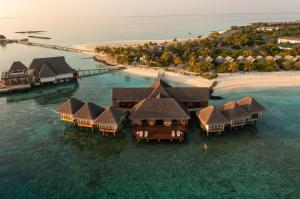 Heritance Aarah - PremiumInclusive - 40 Minutes away from Male by Seaplane